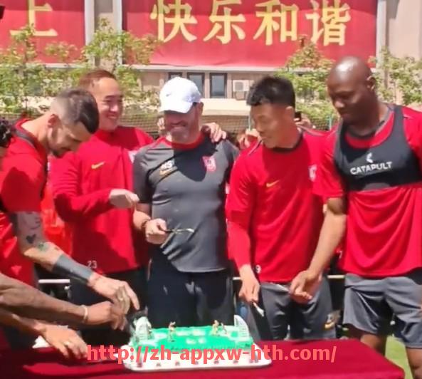 HTH华体会APP下载-法甲新赛季各支球队目标规划与战术调整