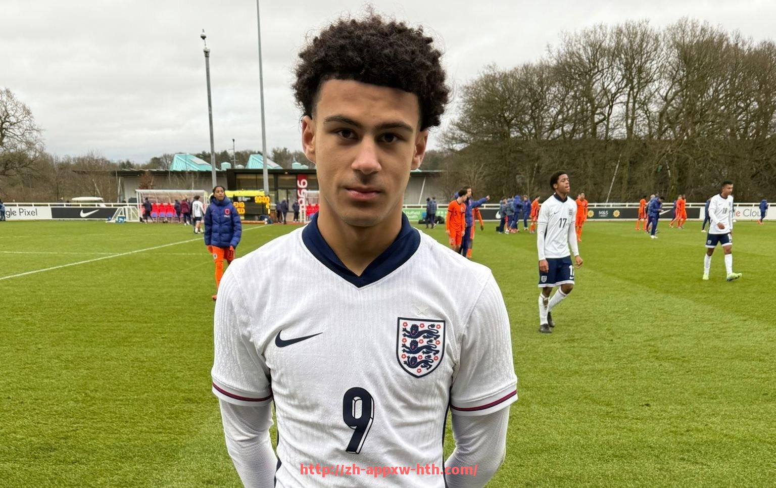 HTH华体会APP下载-法甲新赛季各支球队目标规划与战术调整